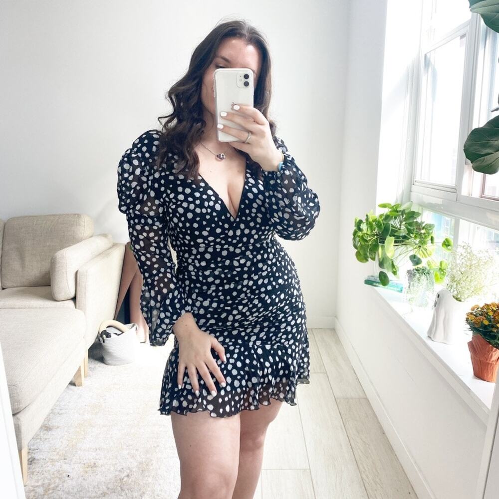 NEW Boohoo Black Dalmatian Spot Ruched Long Sleeve Dress Size 6